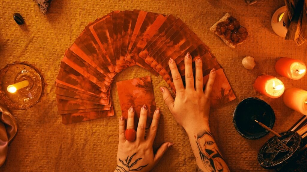 The Rise of Etsy Witches esl lesson