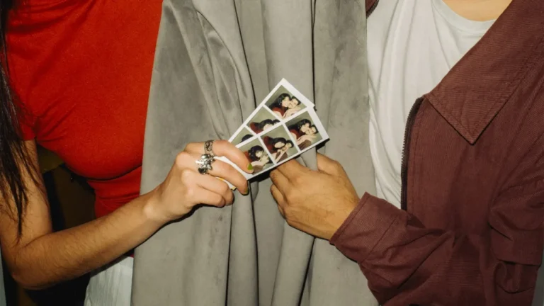 Dating lesson plan teaching materials showing vocabulary and relationship activities for intermediate ESL students